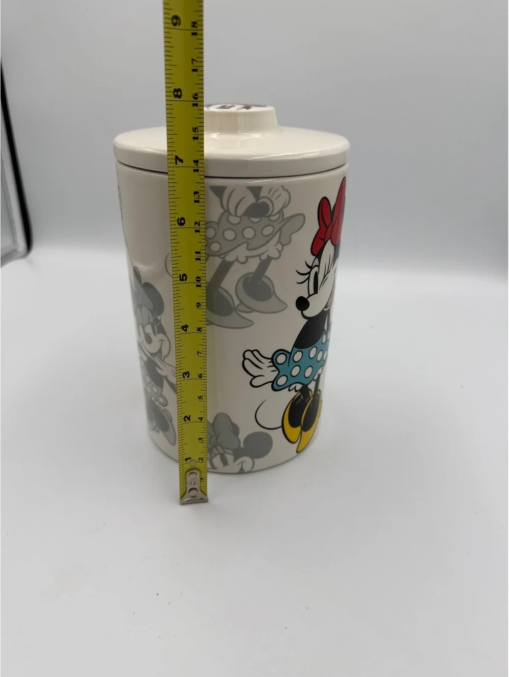 Discontinued collectible Disney Minnie Mouse Ceramic Storage Jar Lid promotional